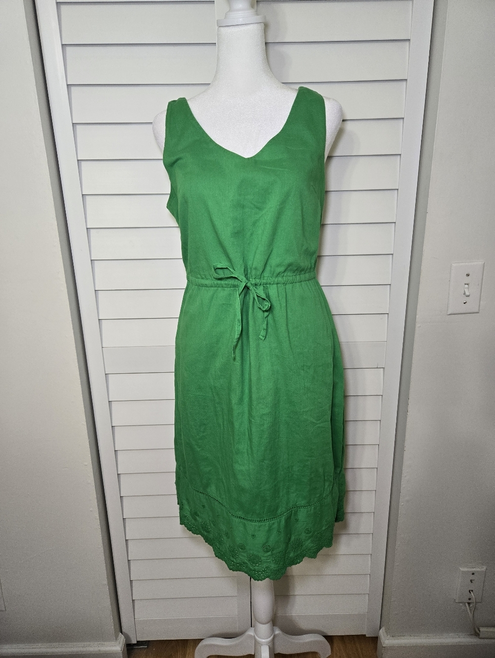 Old Navy Bright Green Sleeveless Tie-Waist Midi Dress Size S
